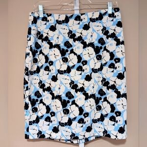 Ann Taylor Women's (Size 8P) Blue, Black & White Floral Mini Skirt (NWT)